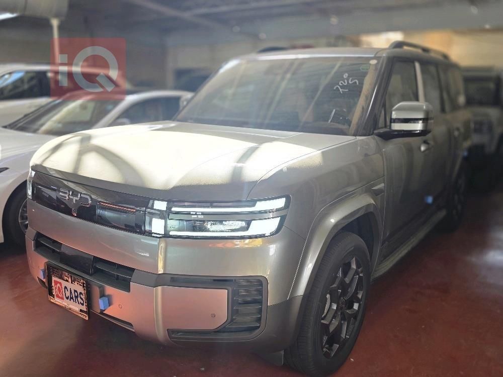 BYD Leopard 7